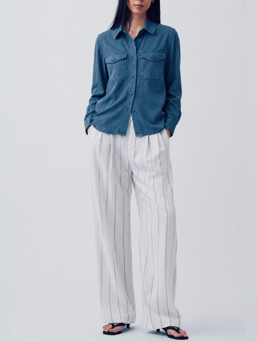 Liverpool Los Angeles Queen Blue Button Down Crop Shirt Jacket